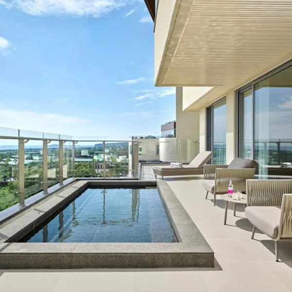 Grand Josun Hill Suite，位于西归浦市的酒店