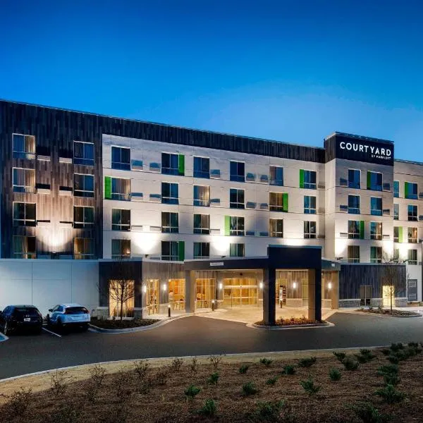 Courtyard by Marriott Atlanta Vinings/Galleria，位于亚特兰大的酒店