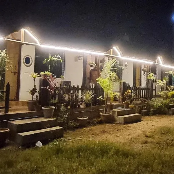 Khushi's Cottage，位于亨比的酒店