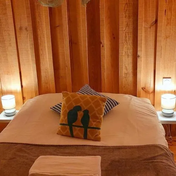 Refuge de Campagne "la Grange à Mémé "，位于Chaix的酒店