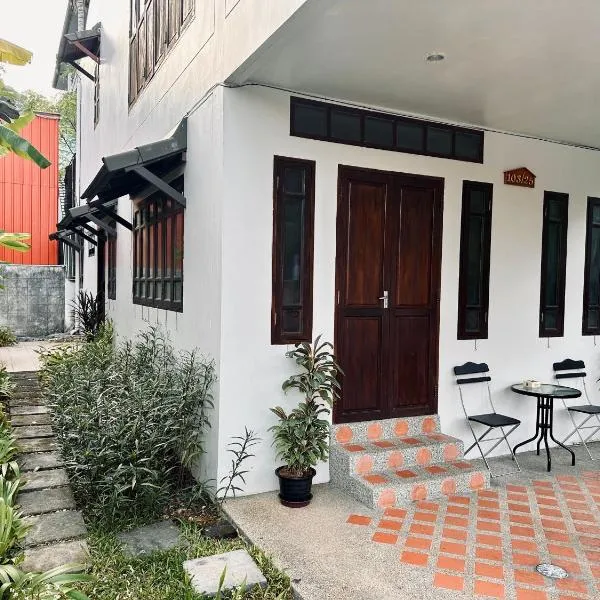 103-25 Kathu Waterfall，位于普吉镇的酒店