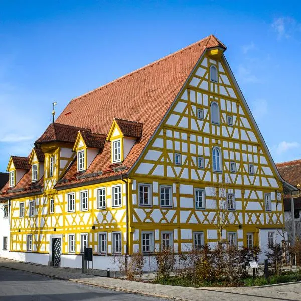 Hotel Gelber Löwe Großhabersdorf，位于Großhabersdorf的酒店