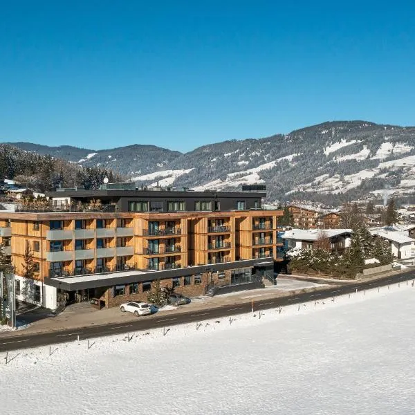 AlpenParks Hotel & Apartment Taxacher，位于蒂罗尔-基希贝格的酒店