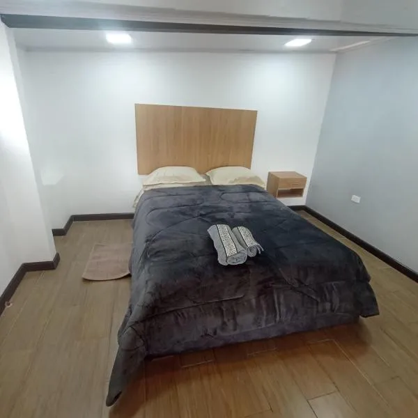 Mini suit，位于洛哈的酒店