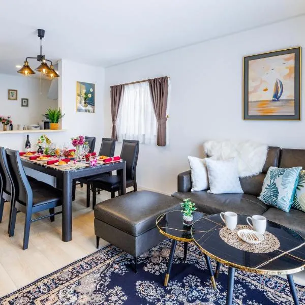 New Villa! 15min drive to Naha airport# 2bathrooms，位于糸满的酒店