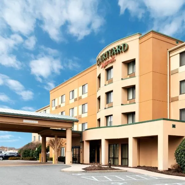 Courtyard by Marriott Salisbury，位于Fruitland的酒店