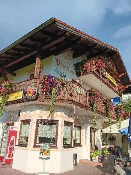 松尼旅馆，位于哈尔布莱希的酒店