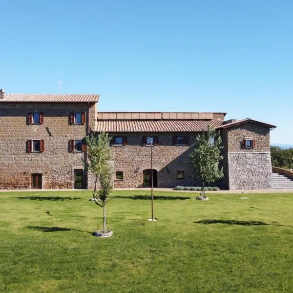 Agriturismo Santa Rosa，位于Lubriano的酒店