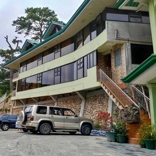 Baguio Tourist Cabin，位于Rosario的酒店