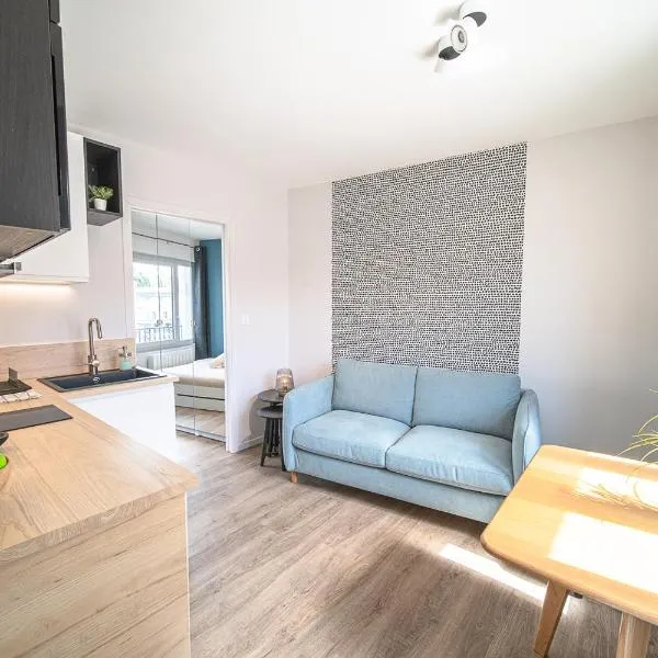 Le Lumière T2- Metro B Oullins-Lyon centre，位于隆河省的酒店