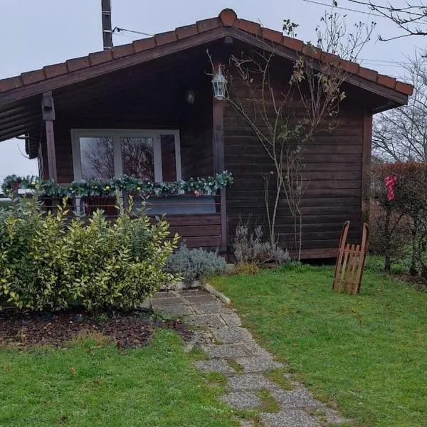 Chalet Jonquille 1，位于普隆比埃莱班的酒店