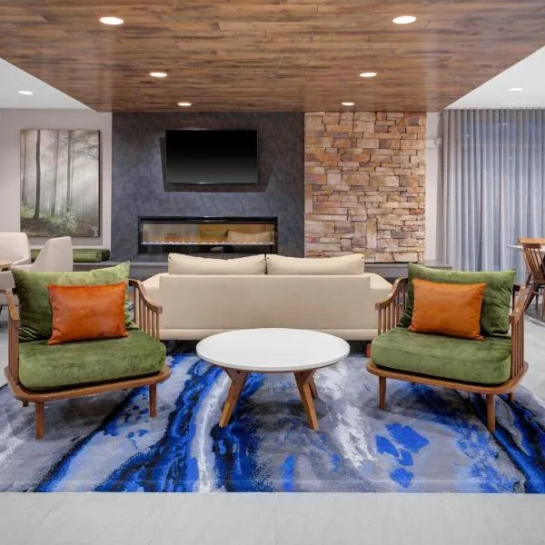 Fairfield Inn & Suites by Marriott Roanoke Salem，位于塞勒姆的酒店