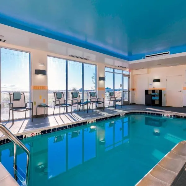 摩西湖费尔菲尔德万豪酒店，位于摩西莱克的酒店