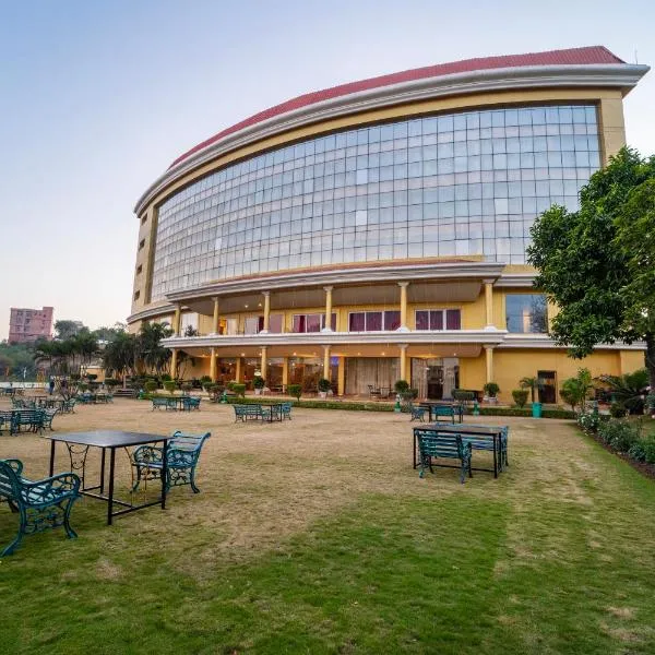 K C Residency Katra，位于格德拉的酒店