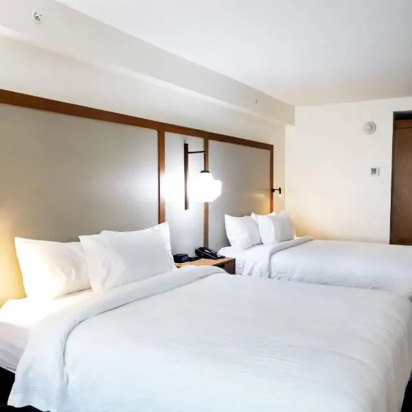 Fairfield by Marriott Inn & Suites Louisville Airport，位于路易斯威尔的酒店