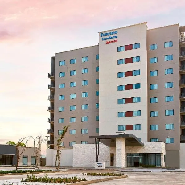 Fairfield Inn & Suites by Marriott Aguascalientes，位于El Niágara的酒店