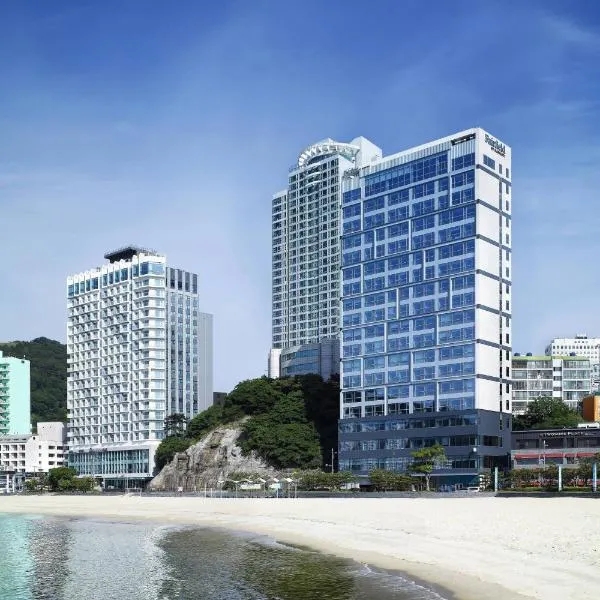 Fairfield by Marriott Busan Songdo Beach，位于釜山的酒店