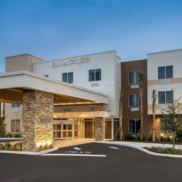 Fairfield Inn & Suites Vero Beach,位于维洛海滩的酒店