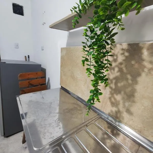 Apto studio Prado wiffi y Air conditioning，位于巴兰基亚的酒店