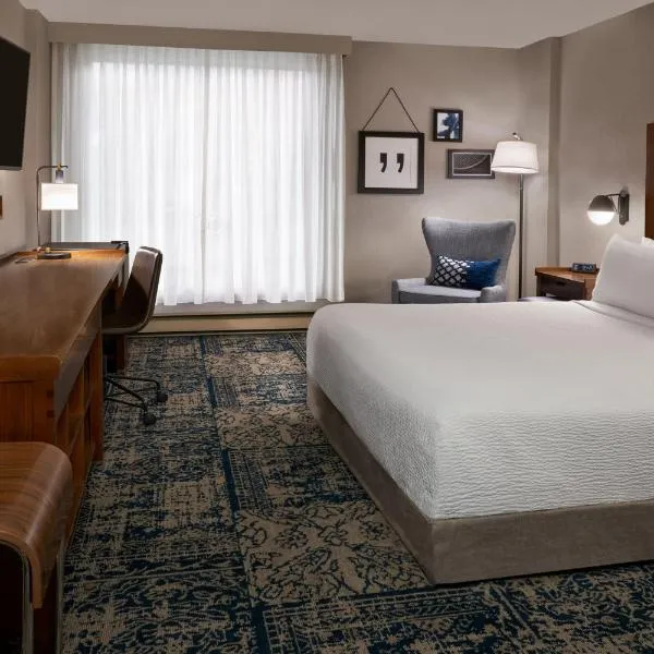 Four Points by Sheraton Hotel & Conference Centre Gatineau-Ottawa，位于加蒂诺的酒店