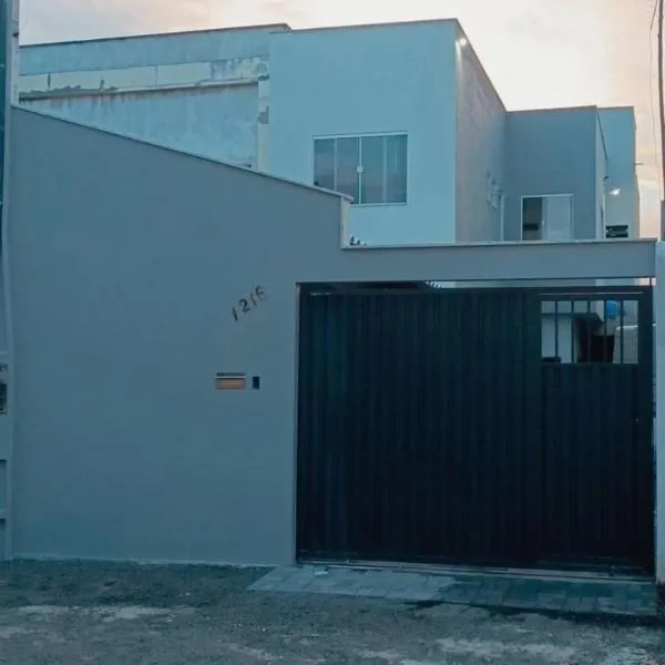 Casa de temporada do Regi Ilha de Guriri-ES，位于圣马特乌斯的酒店