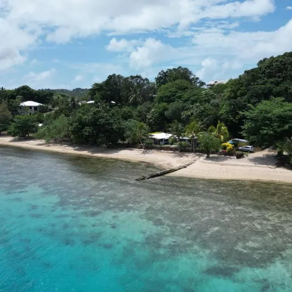 Vavau Beachfront Villas，位于Utungake的酒店