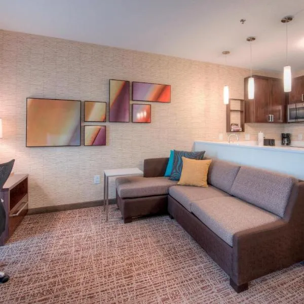 Residence Inn by Marriott Charlotte Airport，位于夏洛特的酒店