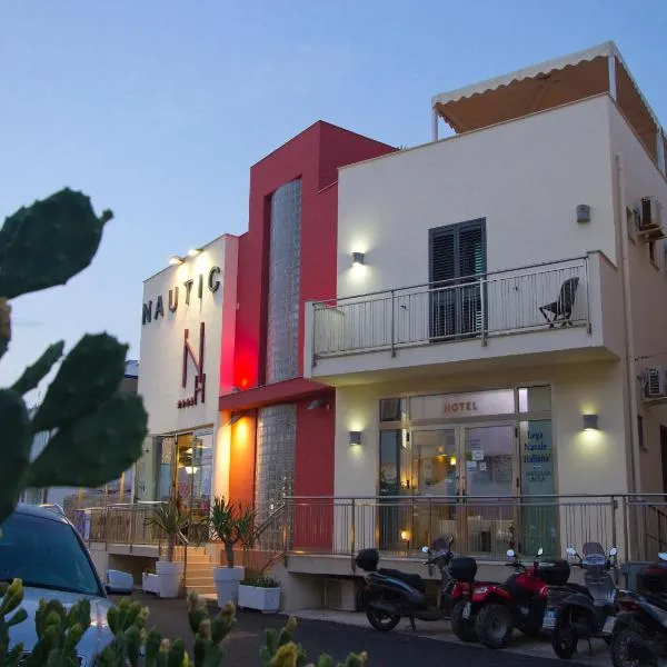 Hotel Nautic，位于Lampedusa的酒店