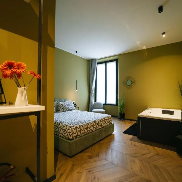 Victoria's Suite&Spa con parcheggio privato，位于科莫的酒店