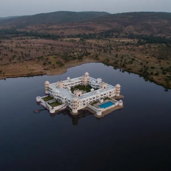 jüSTa Lake Nahargarh Palace, Chittorgarh，位于Pārsoli的酒店