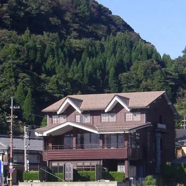 湖上館パムコ，位于若狭町的酒店