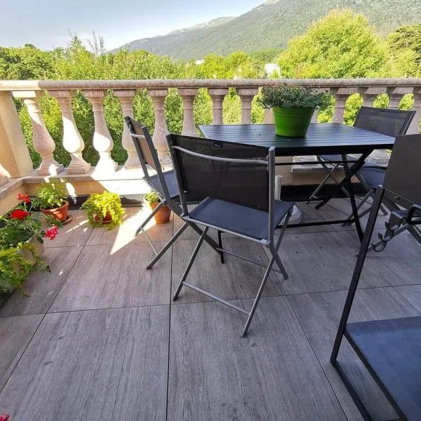 Hebergeneve Les Terrasses，位于热克斯的酒店