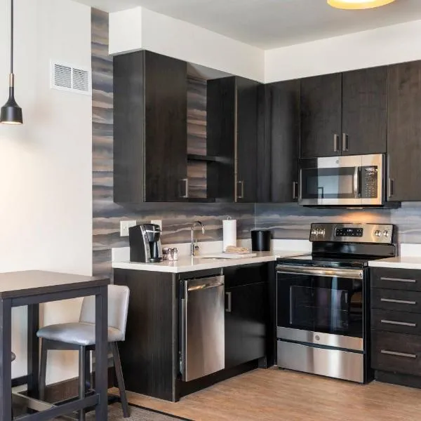 Residence Inn by Marriott Indianapolis South/Greenwood,位于印第安纳波利斯的酒店