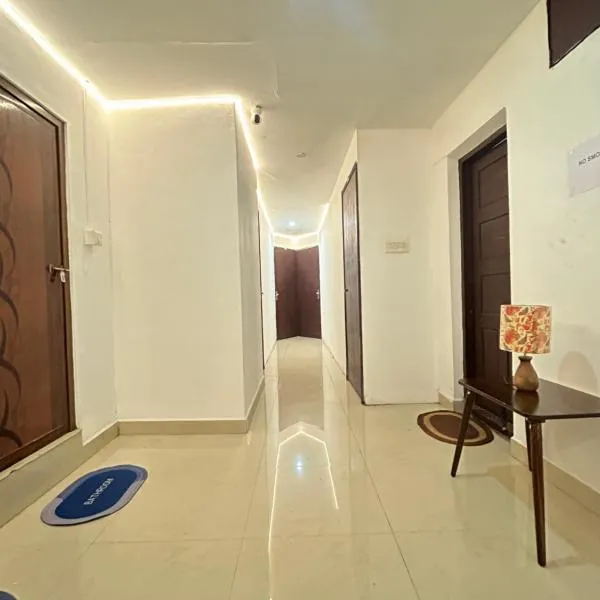 Sabari Stay，位于Mundakāyam的酒店