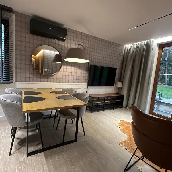 Villa Monica Apartamenty，位于什切尔克的酒店