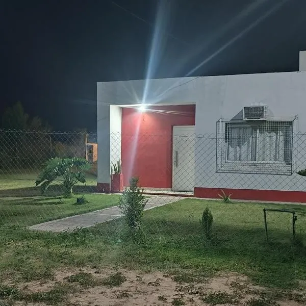 La Casita Quincho y Pileta，位于拉班达的酒店