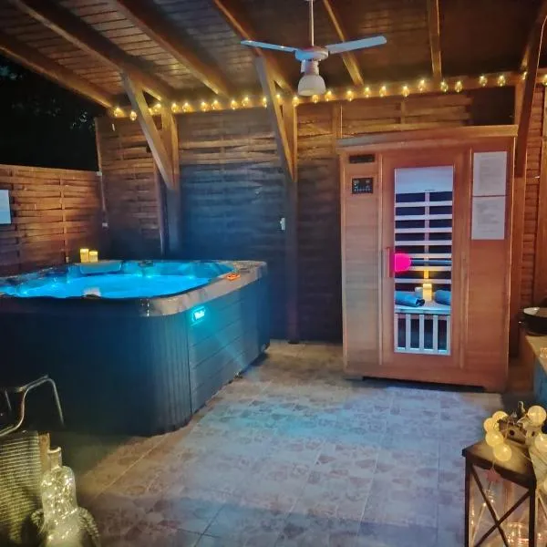 Garden Vendégház Velence，位于韦伦采的酒店