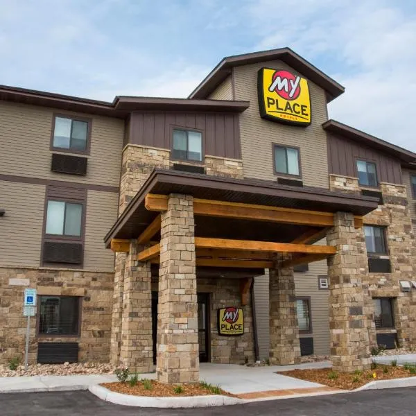 My Place Hotel-Loveland, CO，位于温莎的酒店