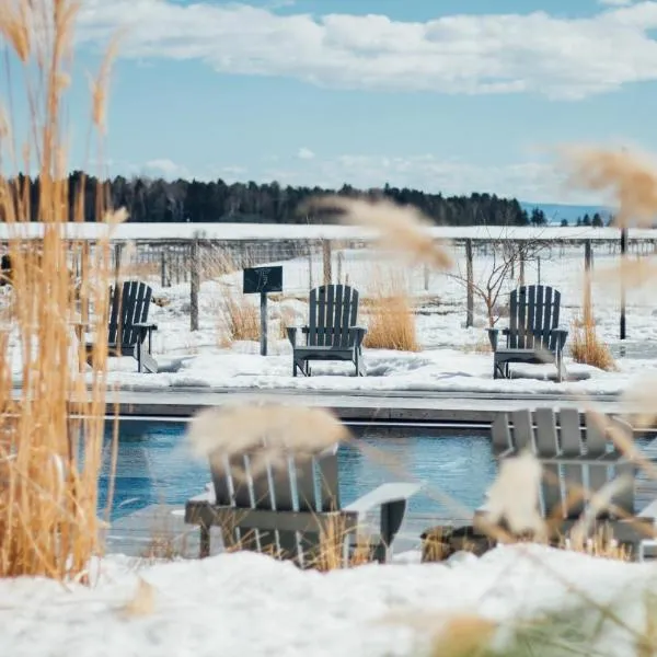 勒热曼夏荷乐瓦Spa酒店，位于拜圣保罗的酒店