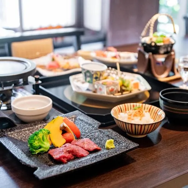 Kirishima Momijidani Seiryuso，位于雾岛市的酒店