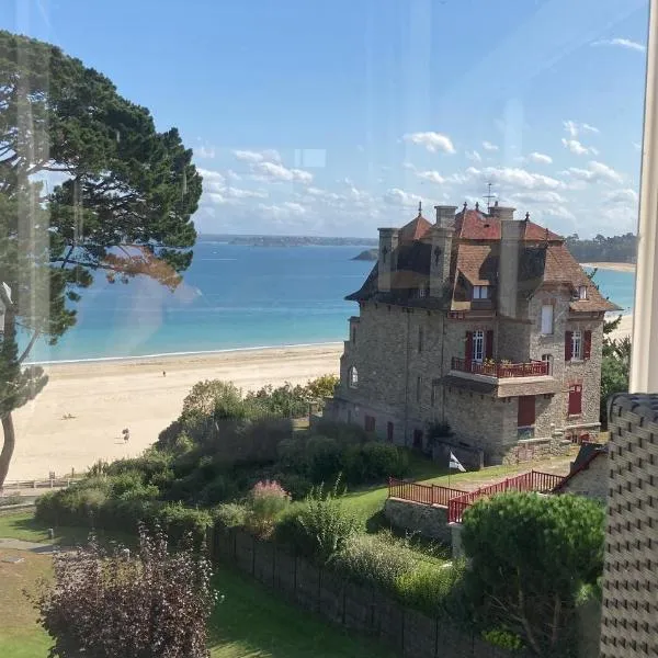 Appartement Newport vue mer，位于圣卡勒吉勒多的酒店