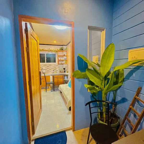 Blued Apartment Near Lio Beach or El Nido Airport，位于爱妮岛的酒店