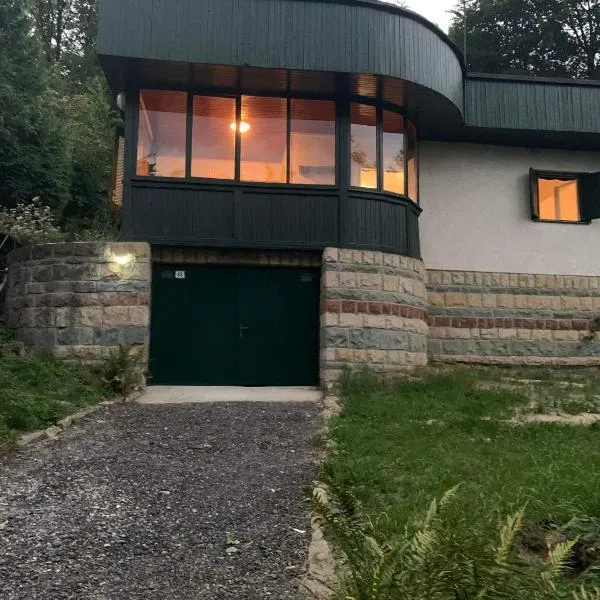 Chata na Bunči，位于Roštín的酒店