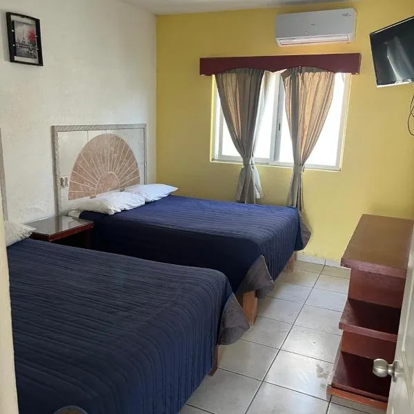 Hotel Albatros Palace - Bungalow G，位于曼萨尼约的酒店