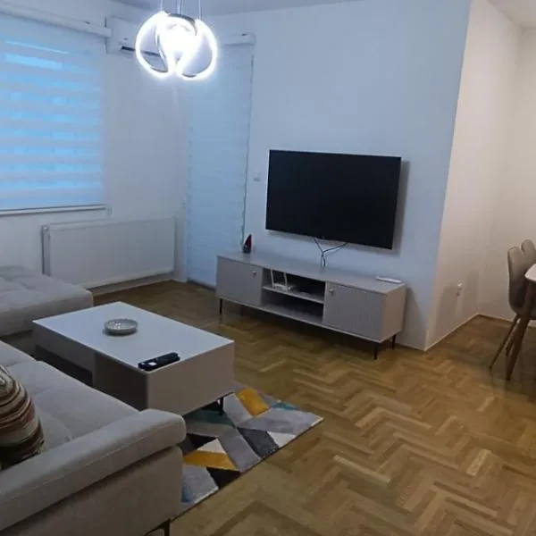 Apartman Blue Flower Sarajevo,位于萨拉热窝的酒店