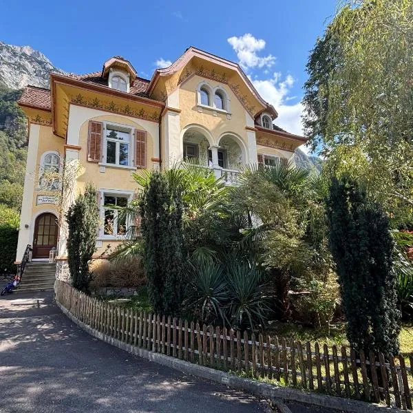 Apartment in a villa in Erstfeld，位于埃斯特费尔德的酒店