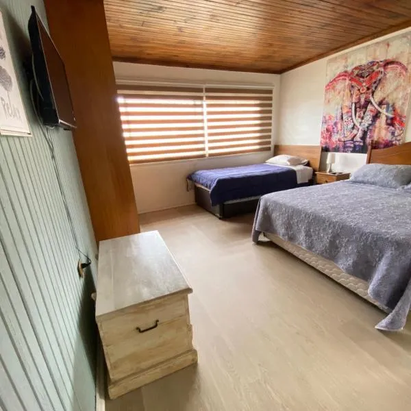 Habitaciones Mar Azul，位于埃尔基斯科的酒店