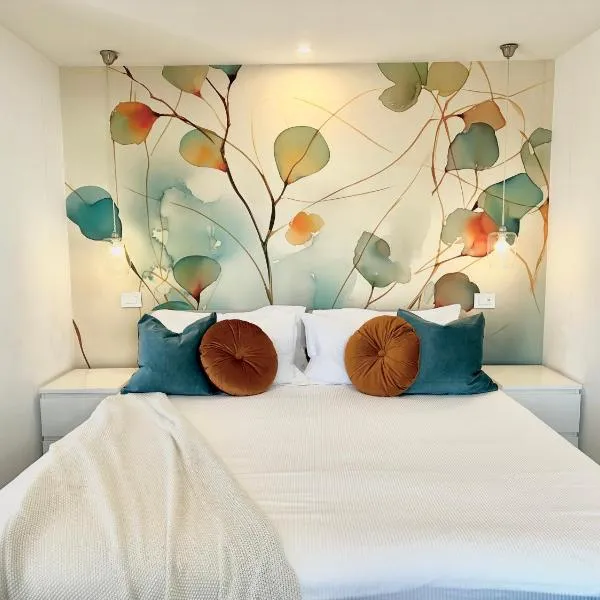 Villa Greta Hotel Rooms & Suites，位于陶尔米纳的酒店
