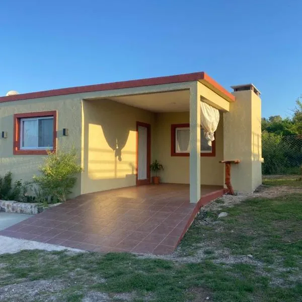 Cabañas Vicentico，位于米娜克拉韦罗的酒店