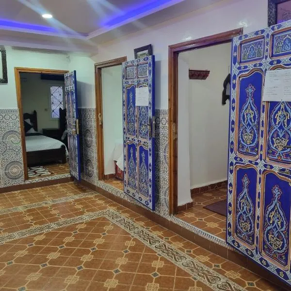 Hotel Al kassaba，位于舍夫沙万的酒店